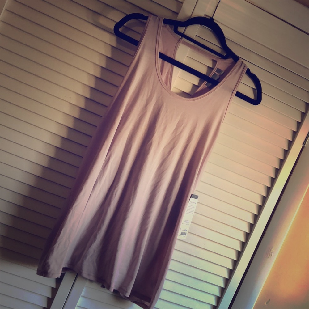 Athleta Essence Tie Back Tank